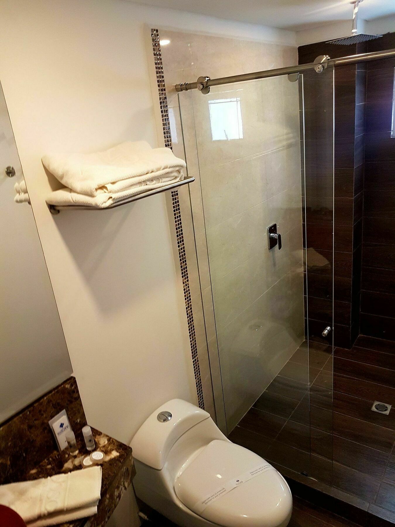 Toscana Plaza 4* Cali