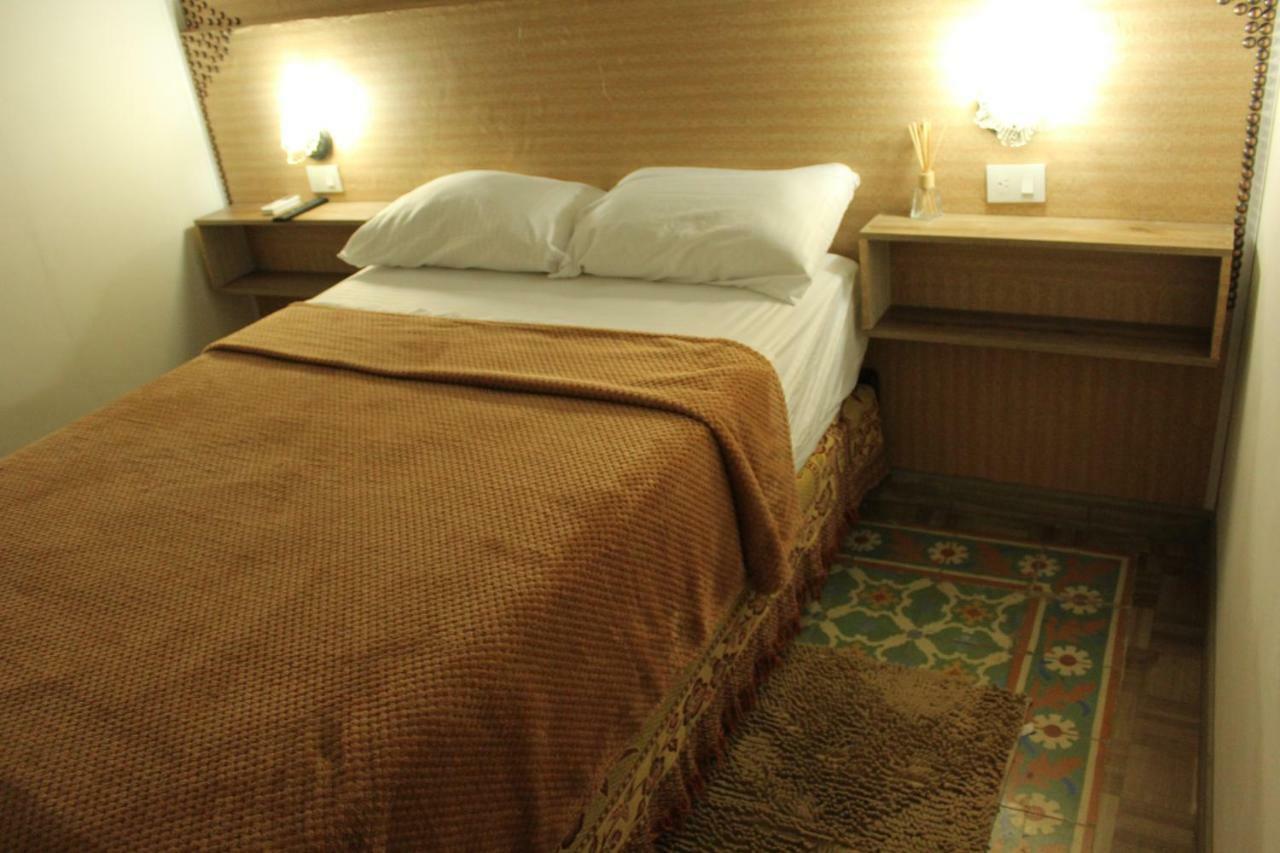 Hostal La Antigua Capsula