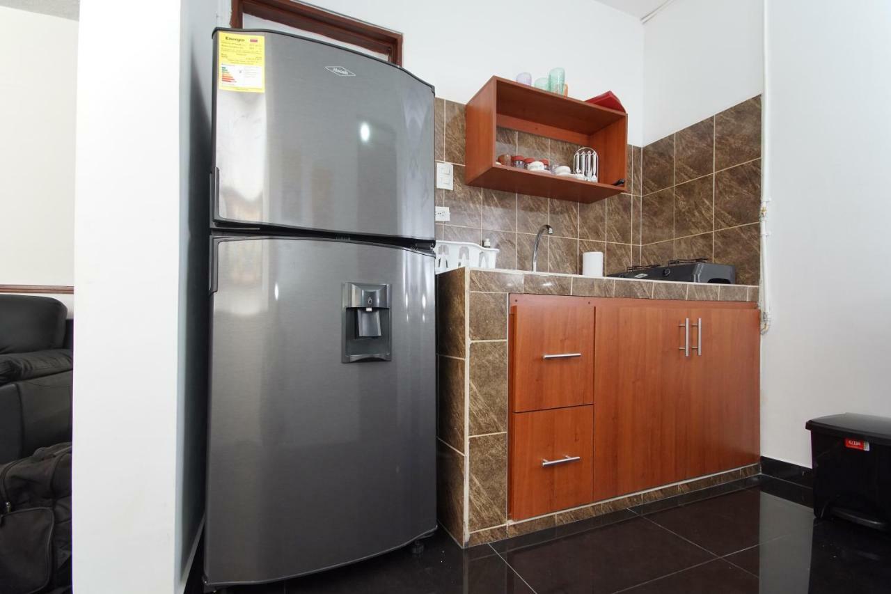 Cozy Excellent Location, Air Conditioning Cali