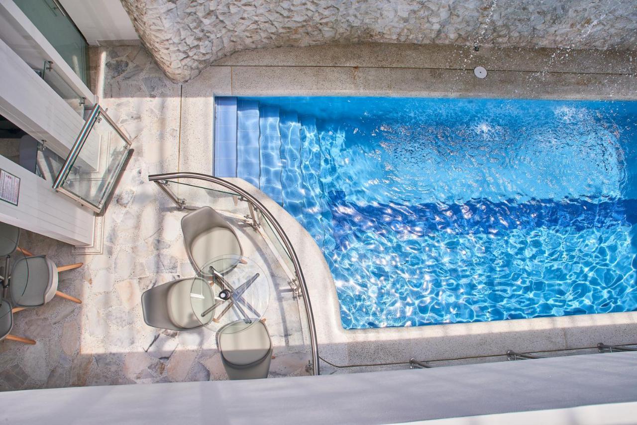 Casa Esmeralda 4*
