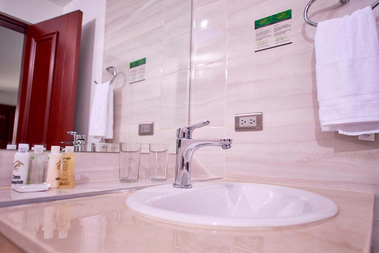 Hotel Casa Esmeralda 4*