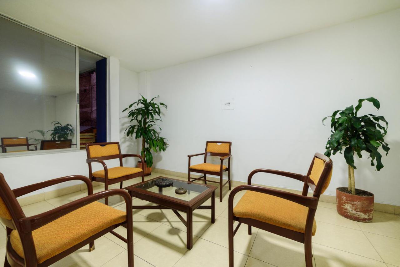 Ayenda 1404 Konfortinn 3* Cali
