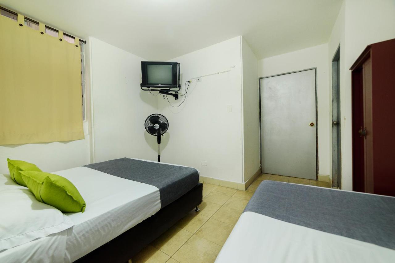 Hotel Ayenda 1404 Konfortinn 3*