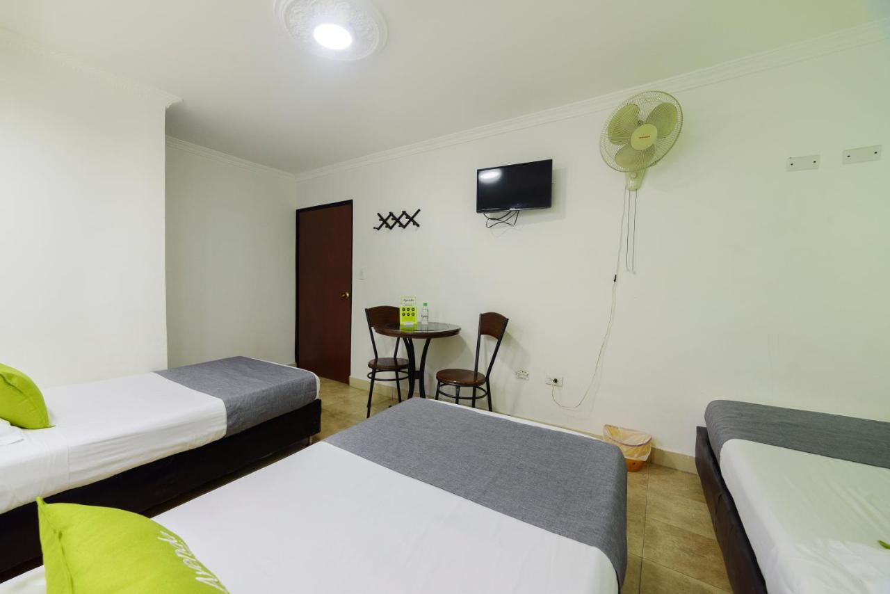 Hotel Ayenda 1404 Konfortinn 3*