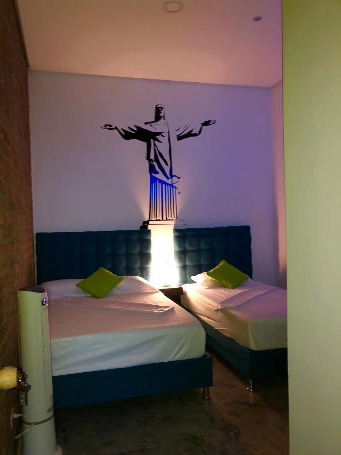 Hotel Glam 2*