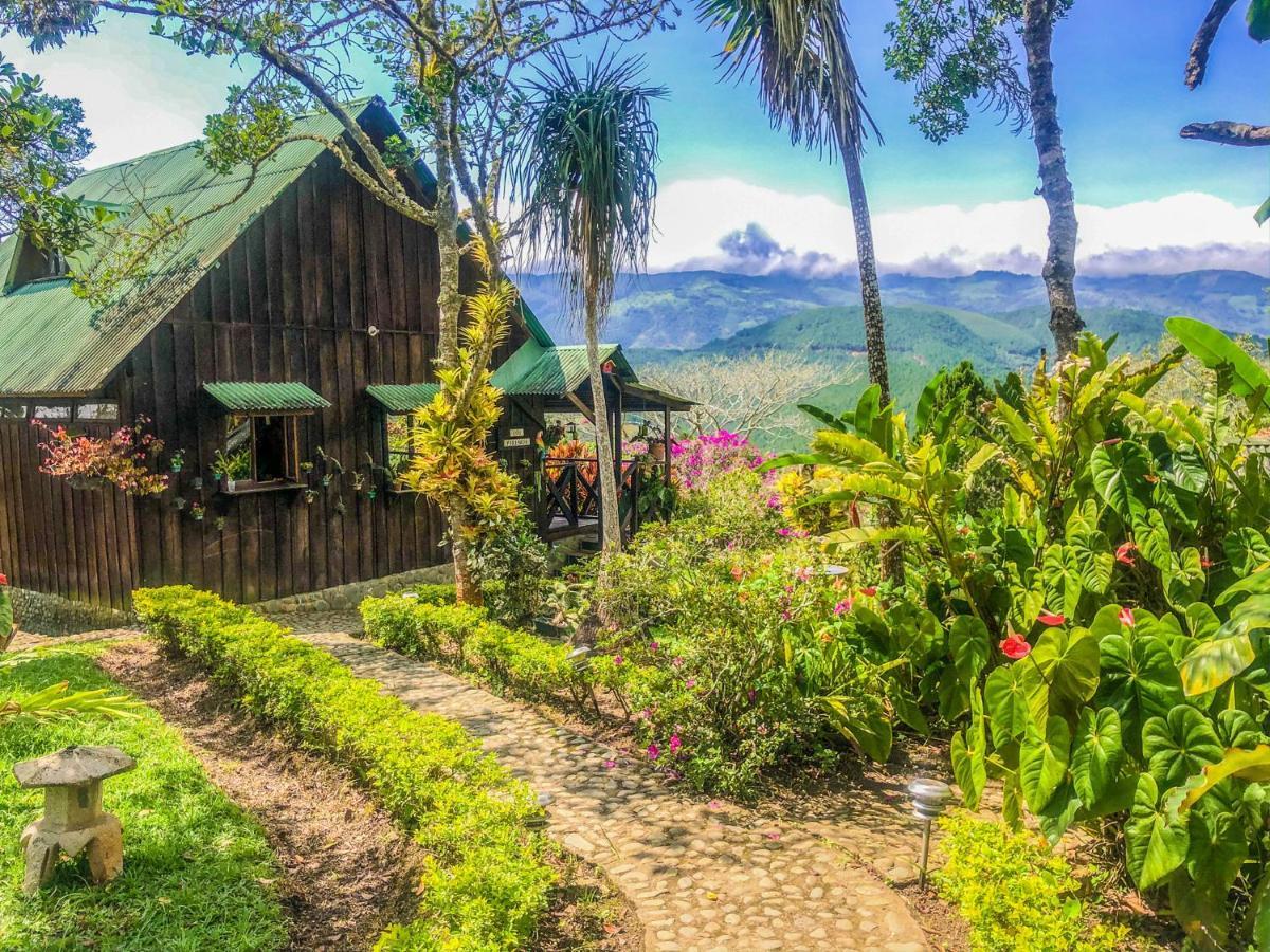 Casa Campestre Estilo Pirineos - Cerca A