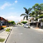 Casa Al Sur De Cali. Grupos/Familias/Deportistas!