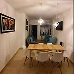 Apartamentos La Flora