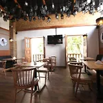 Hostal Pajara Pinta