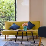 Cali - Mantis Loft 304 Sweet