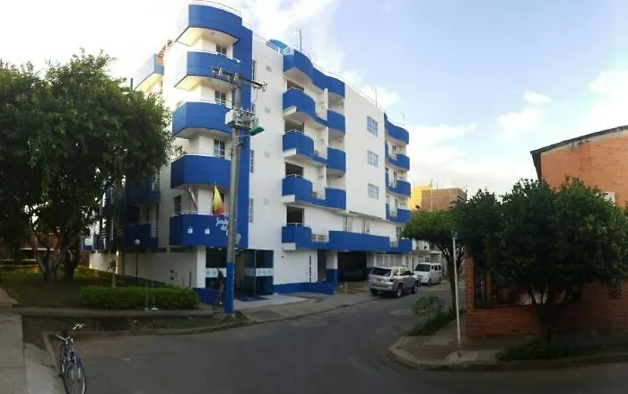 Aparta Hotel Jardines del Caney
