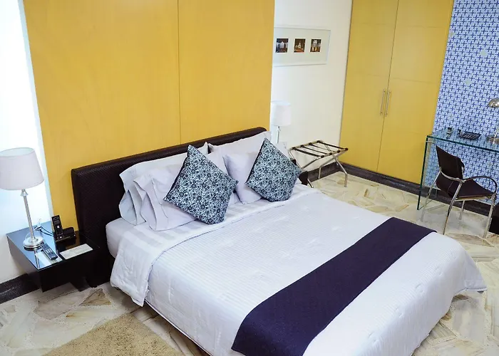 Ofihotel Versalles