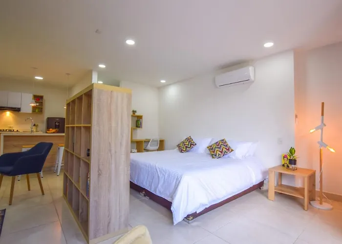 Cali - Mantis Loft 304 Sweet