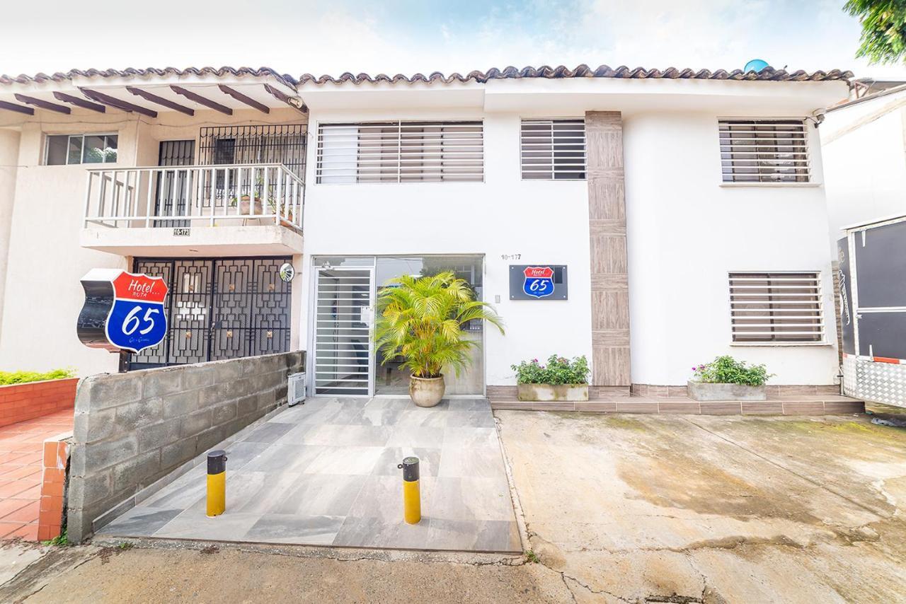 Ayenda Ruta 65 Hotel