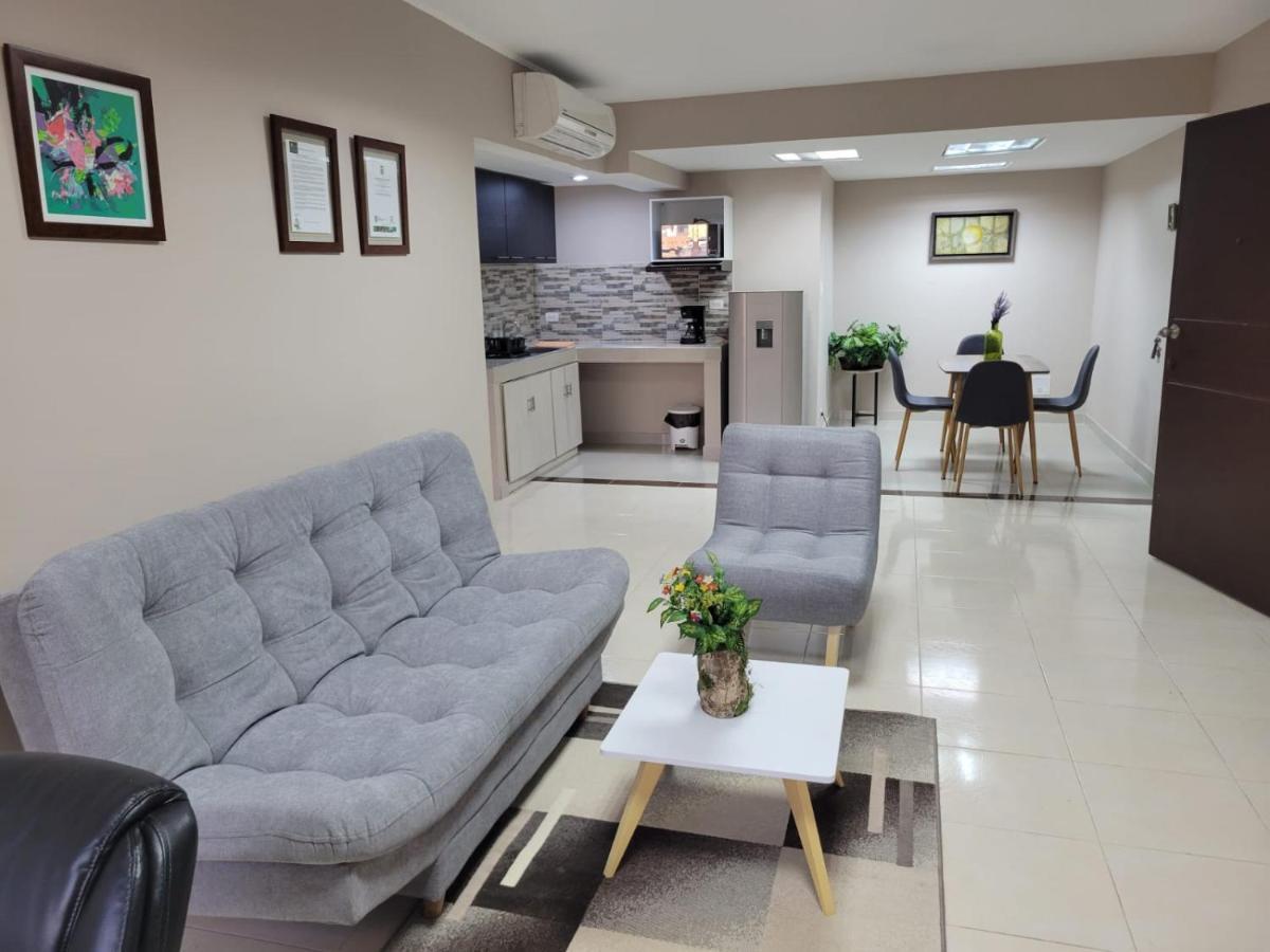 Torre De - Pisos 7, 10, 28, 30 Apartamento Cali