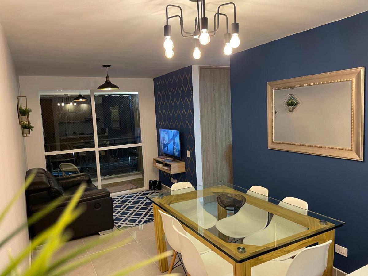 Apartamento En Tropical Clo * Cali