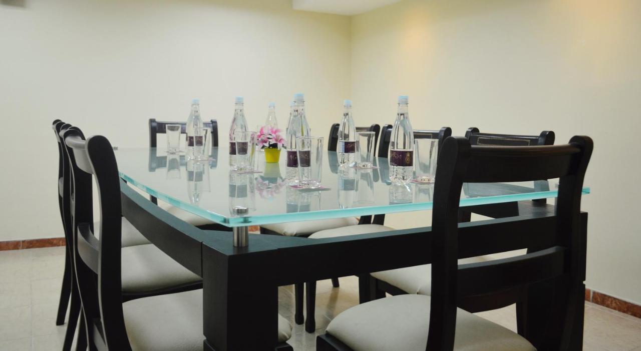 Ayenda Plaza Versalles Hotel