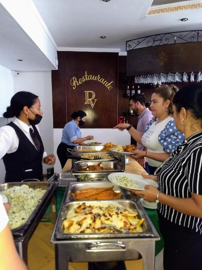 Hotel Ayenda Plaza Versalles 4*