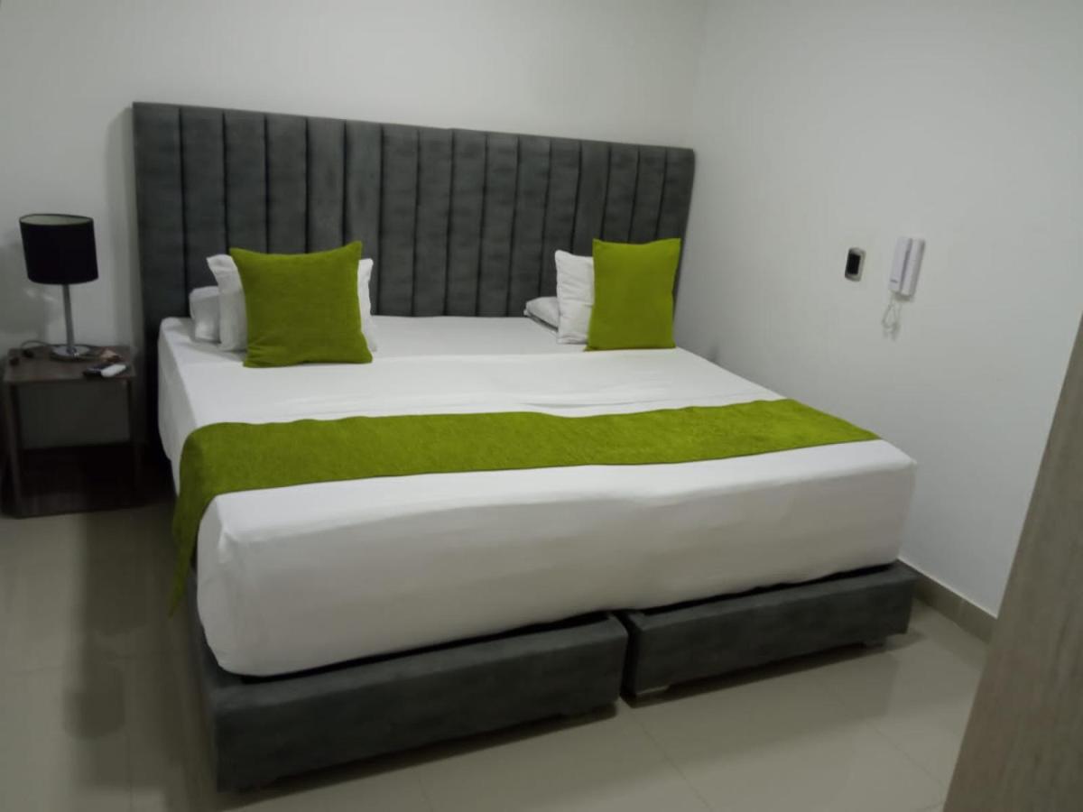 Gs Granada Suites Cali