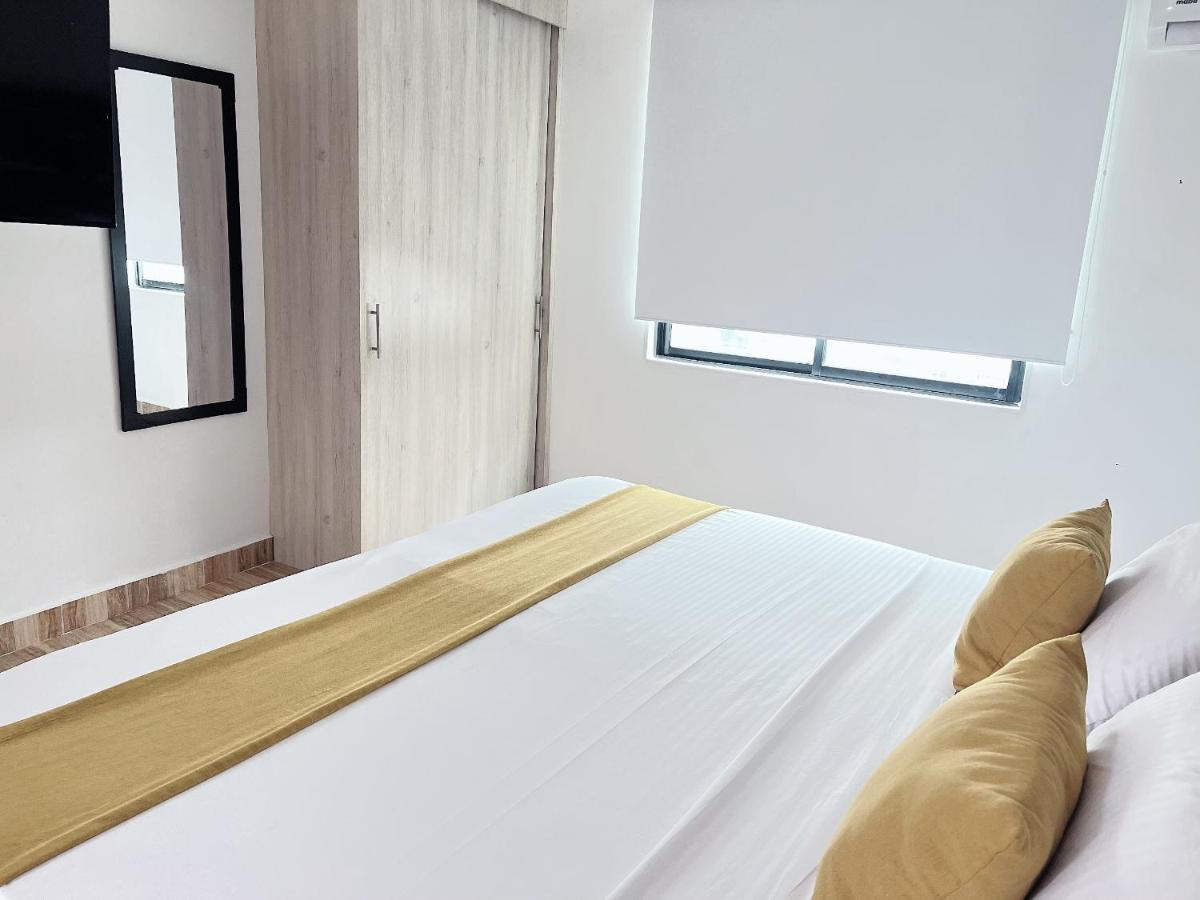 Gs Granada Suites *