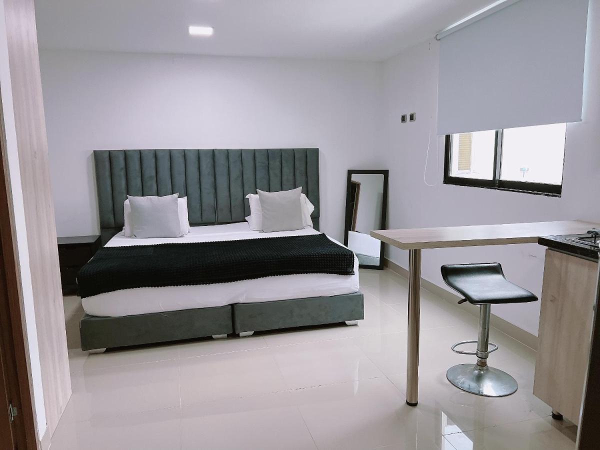 Gs Granada Suites * Cali