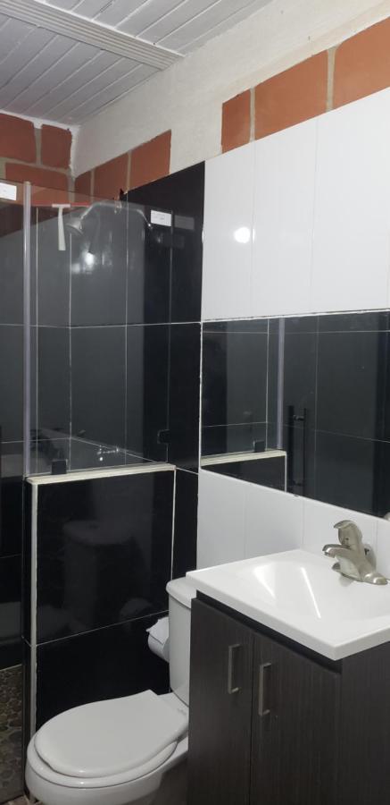 Aparta-estudios Alf Apartamento Cali