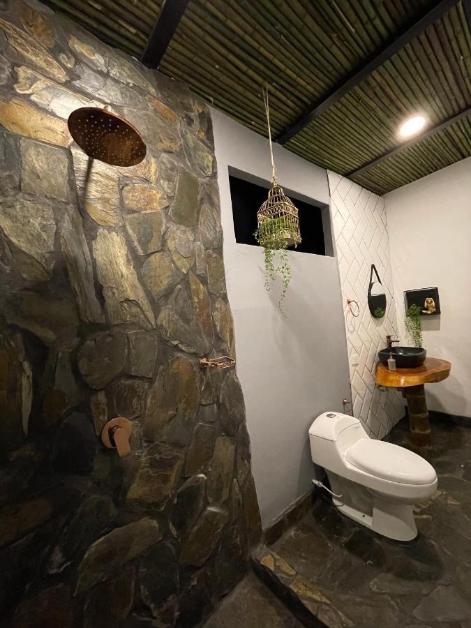 Almah Glamping * Cali