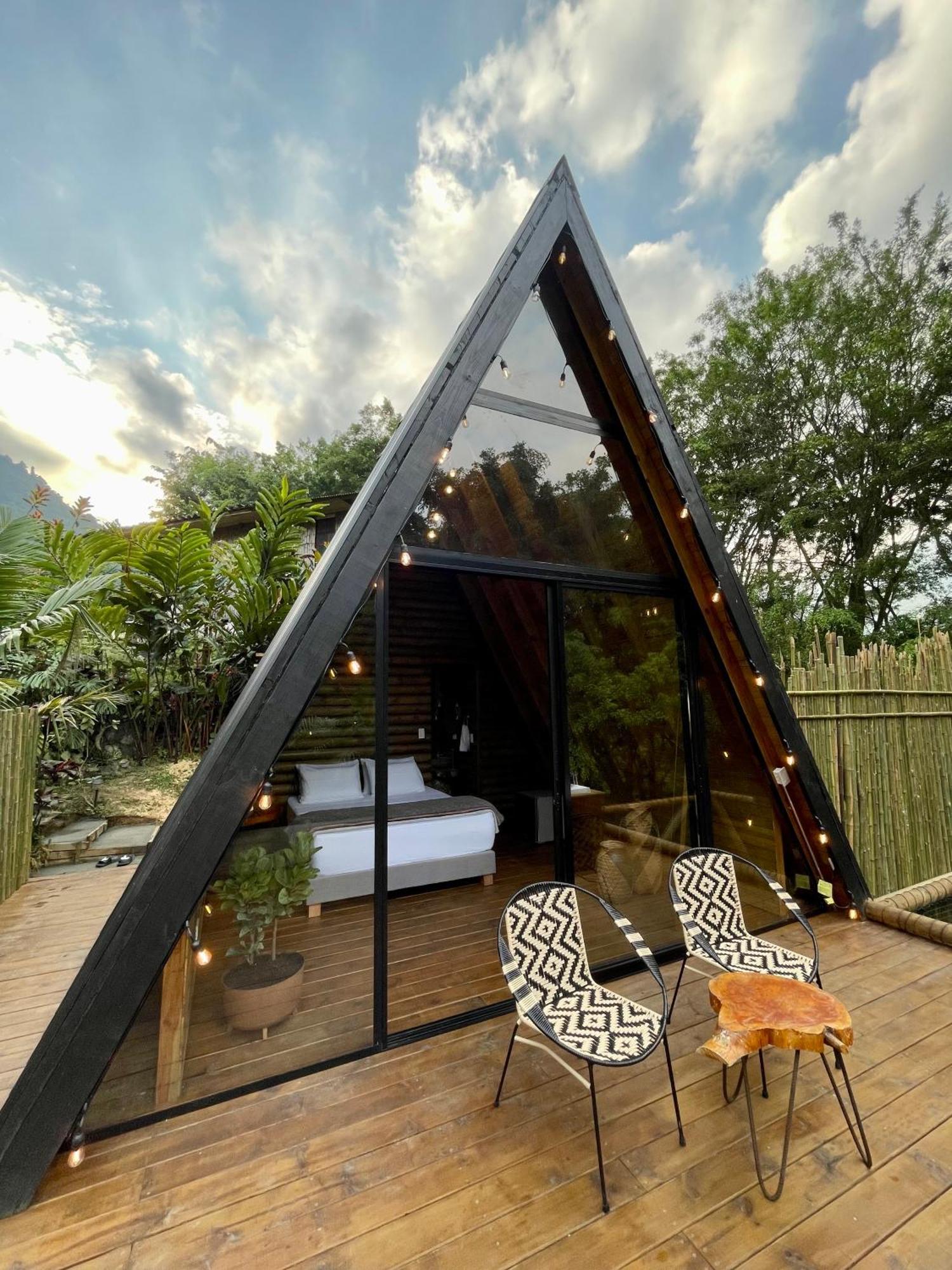 Almah Glamping * Cali