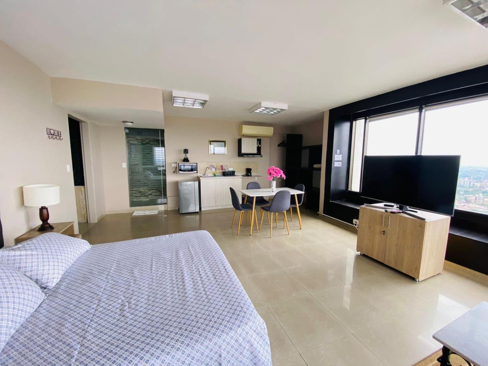 Apartamento Torre De - Pisos 7, 10, 28, 30
