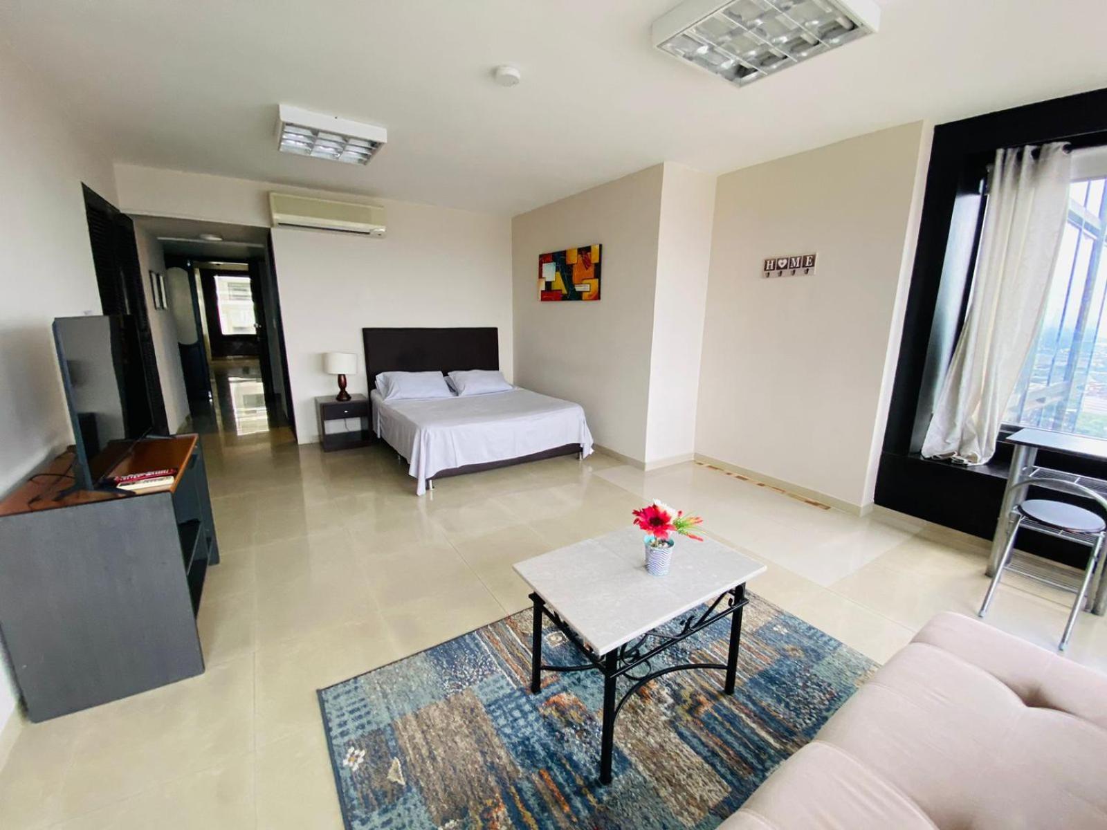 Apartamento Torre De - Pisos 7, 10, 28, 30 Cali