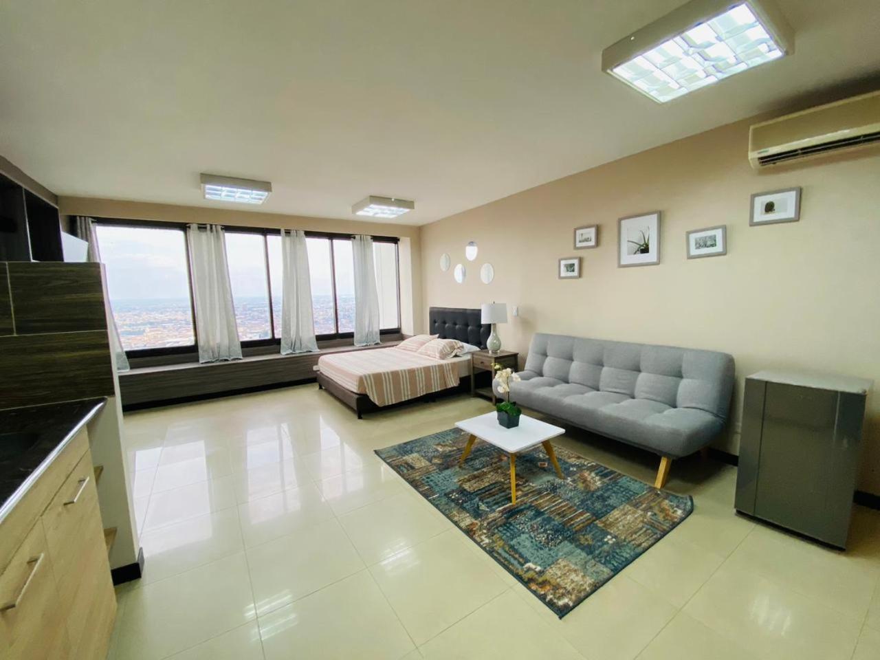 Apartamento Torre De - Pisos 7, 10, 28, 30 Cali