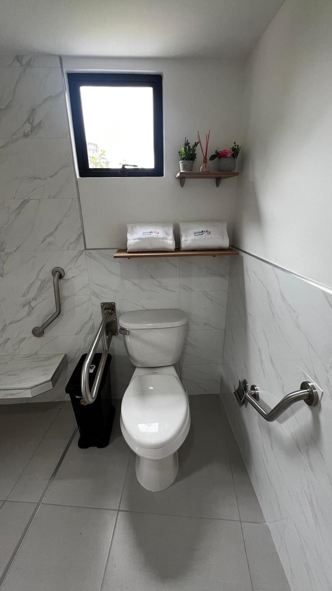 Casa Kreenty Hotel 4*
