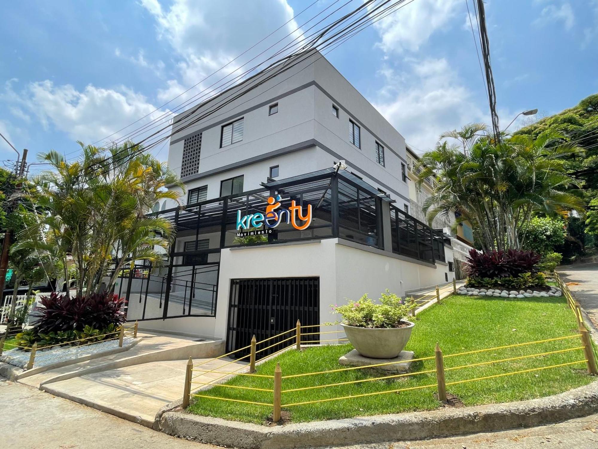 Casa Kreenty 4*