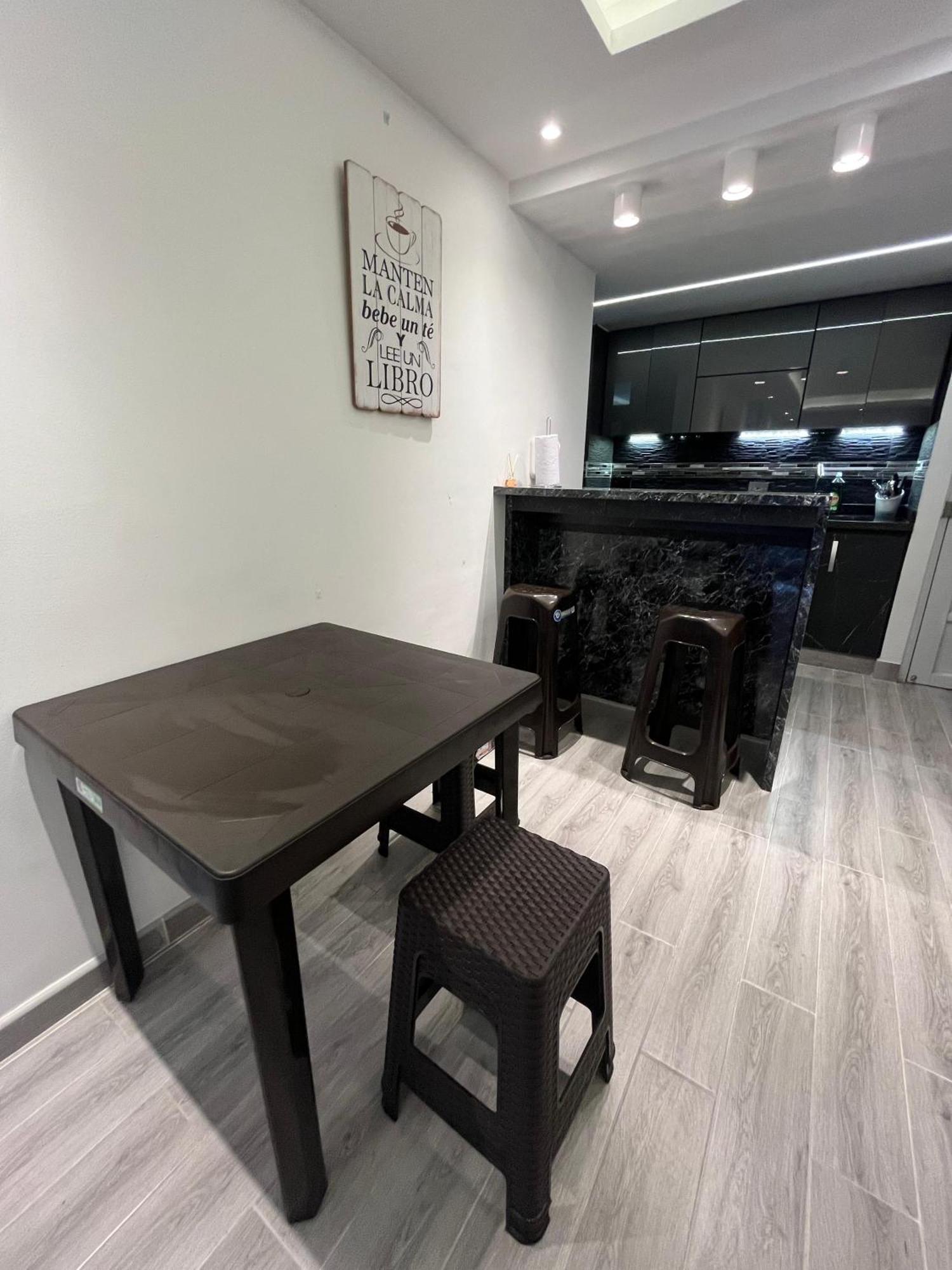 Moderno Apto Con Vista 5 Estrellas Wifi Fast & Check In Autonomo Cali