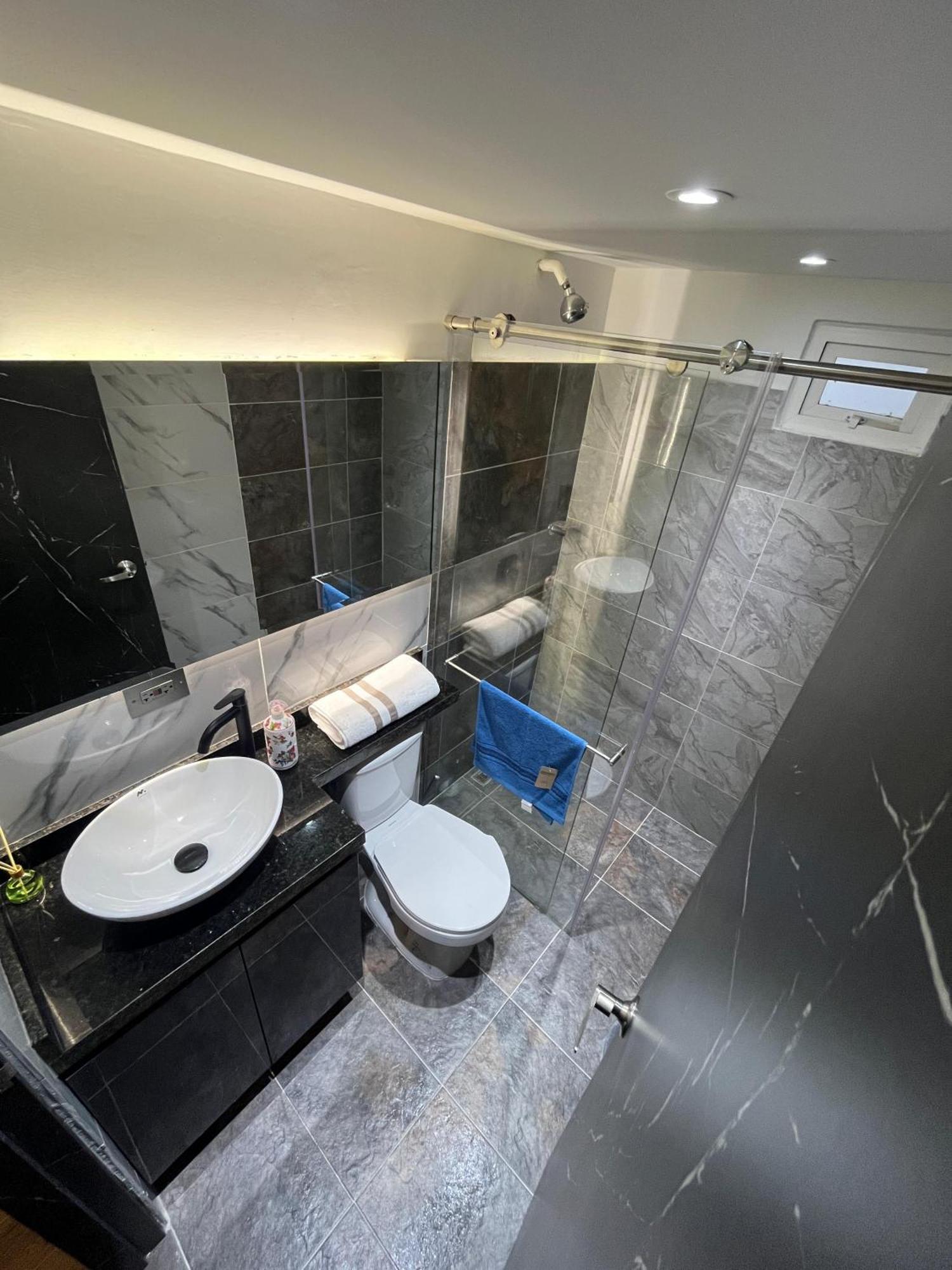 Moderno Apto Con Vista 5 Estrellas Wifi Fast & Check In Autonomo *
