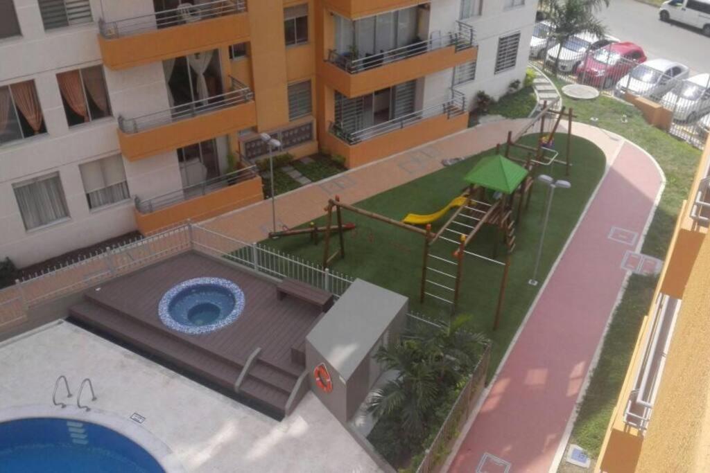 214 Three Bedroom Exclusive Area * Cali