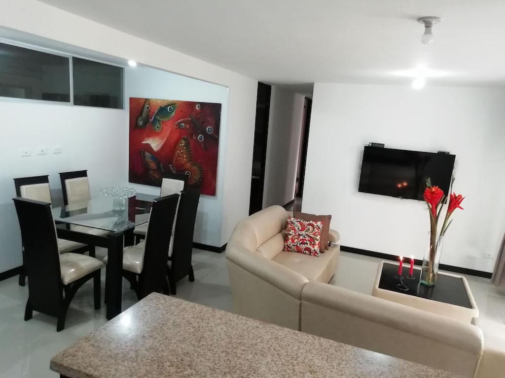 Apartamento 214 Three Bedroom Exclusive Area *