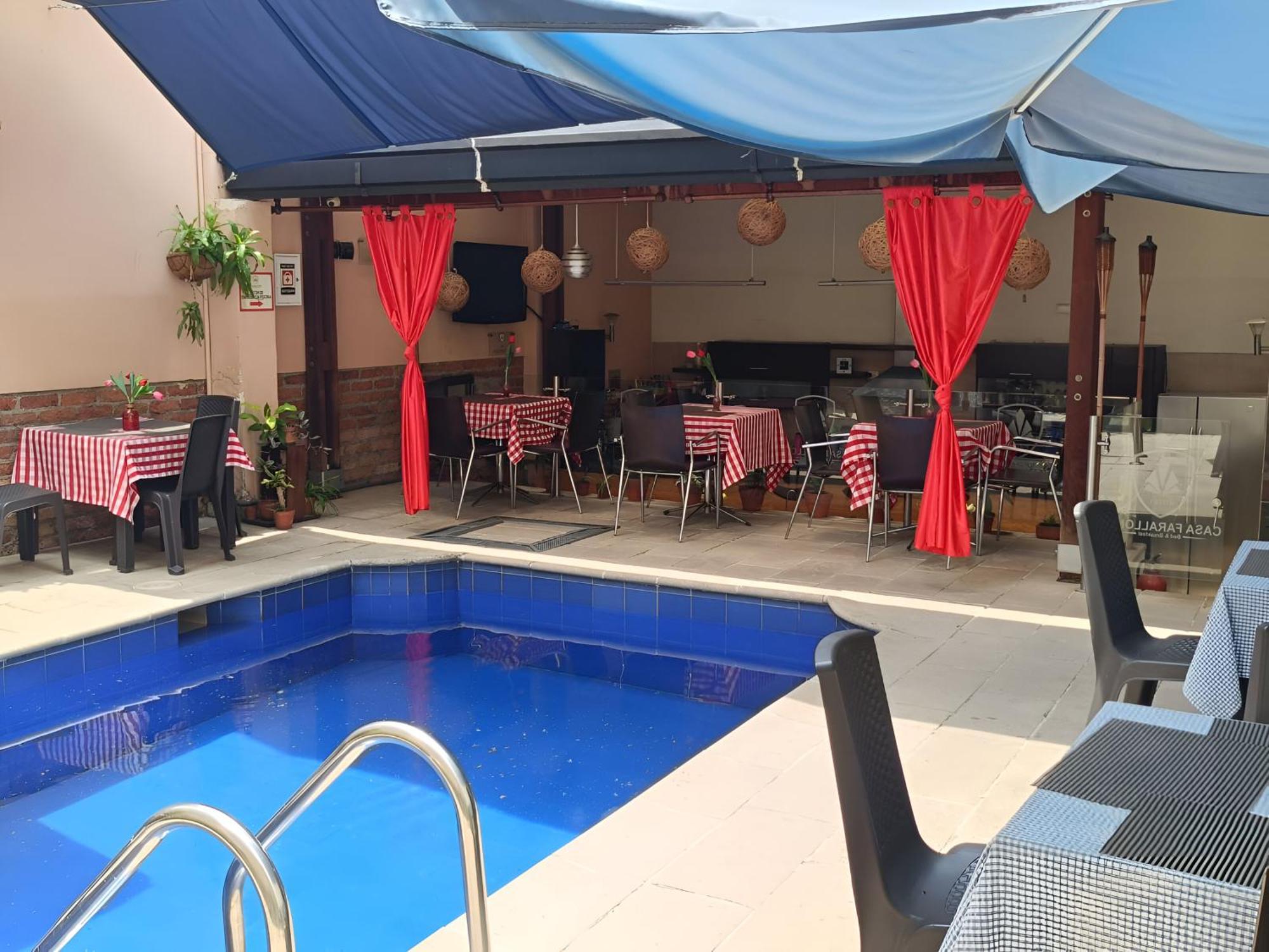 Hbcf Boutique Casa Farallones De Santiago De 3*