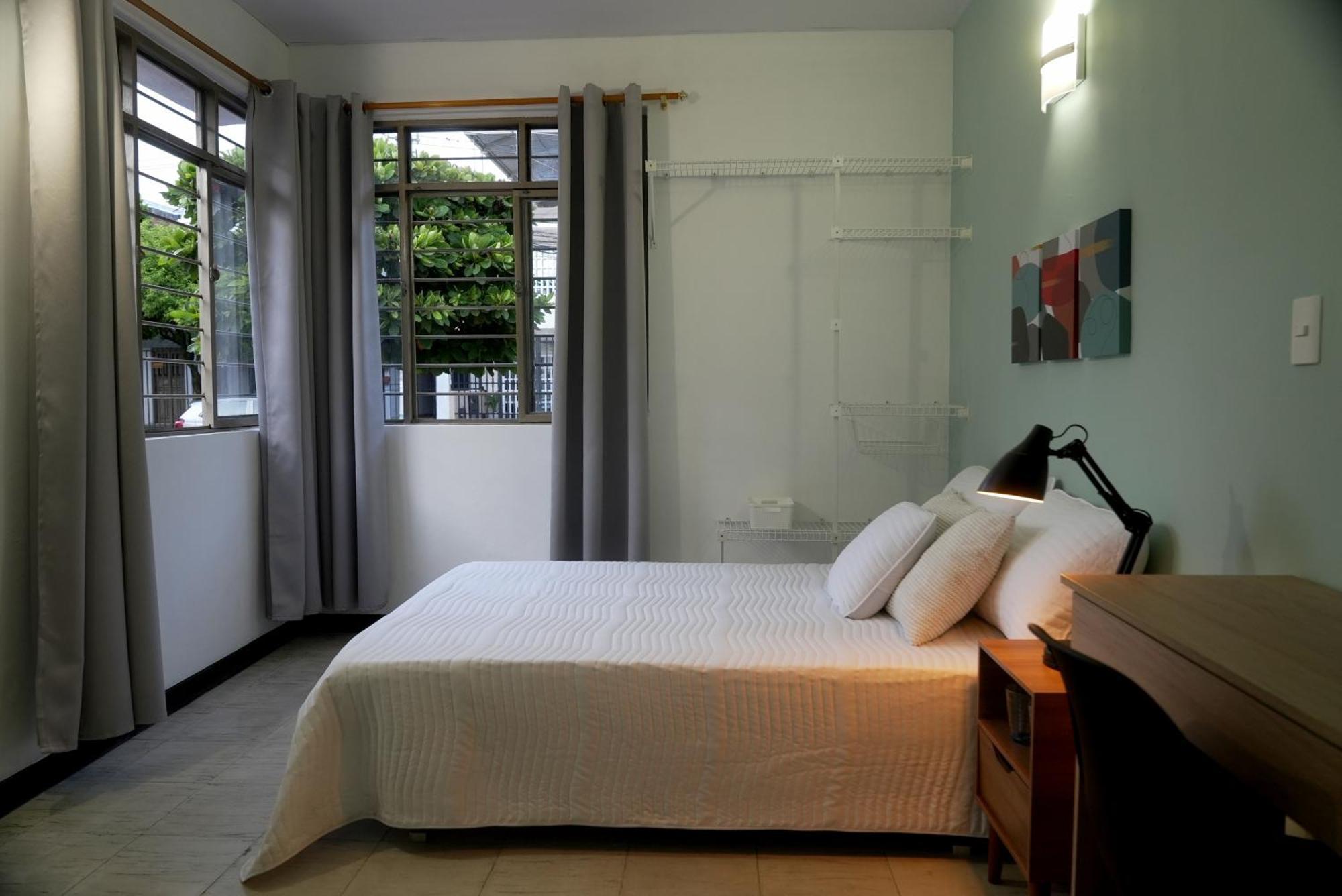 Ideal Trabajar Y Descansar Habitación en casa particular Cali