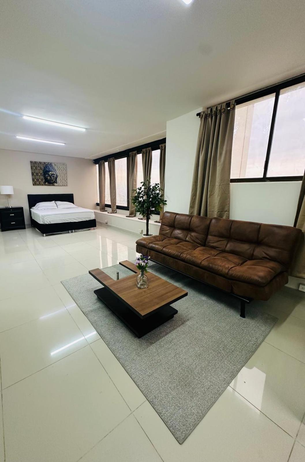 Torre De - Pisos 7, 10, 28, 30 Apartamento Cali