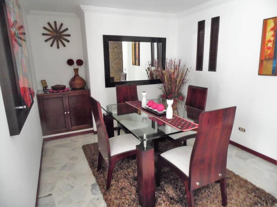 Apartamento Moderno Al Norte De Cali