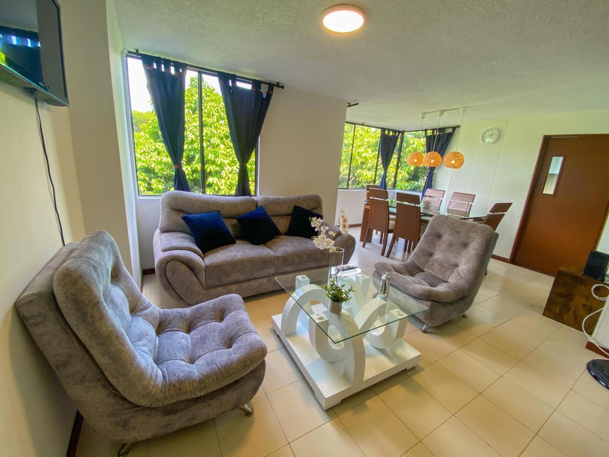 Apartamento Sur De Santa Anita Excelente Ubicacion Cali