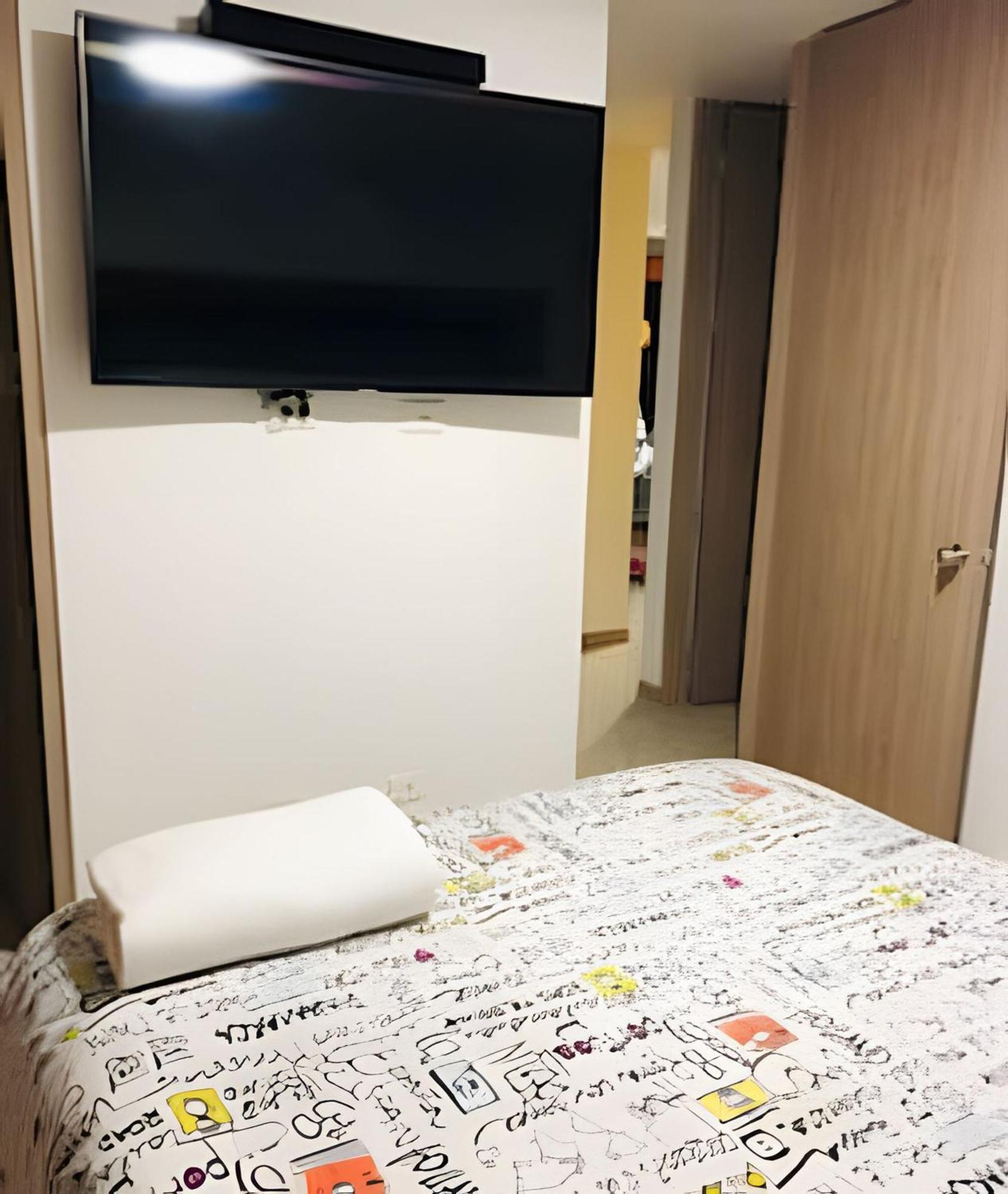 Con Aire, Hamaca, Piscina Y Gym Apartment Cali