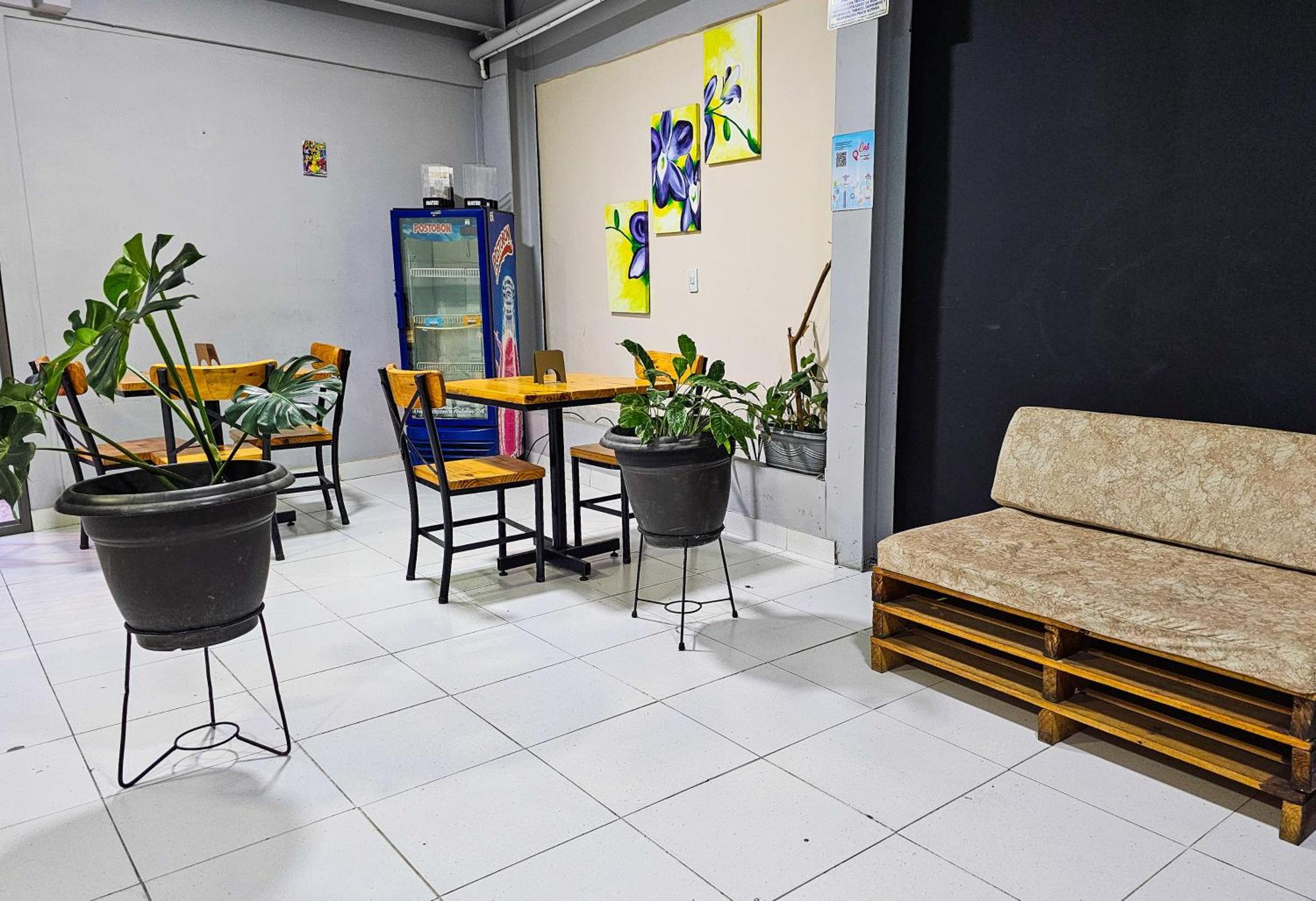 Maisant Guest house Cali