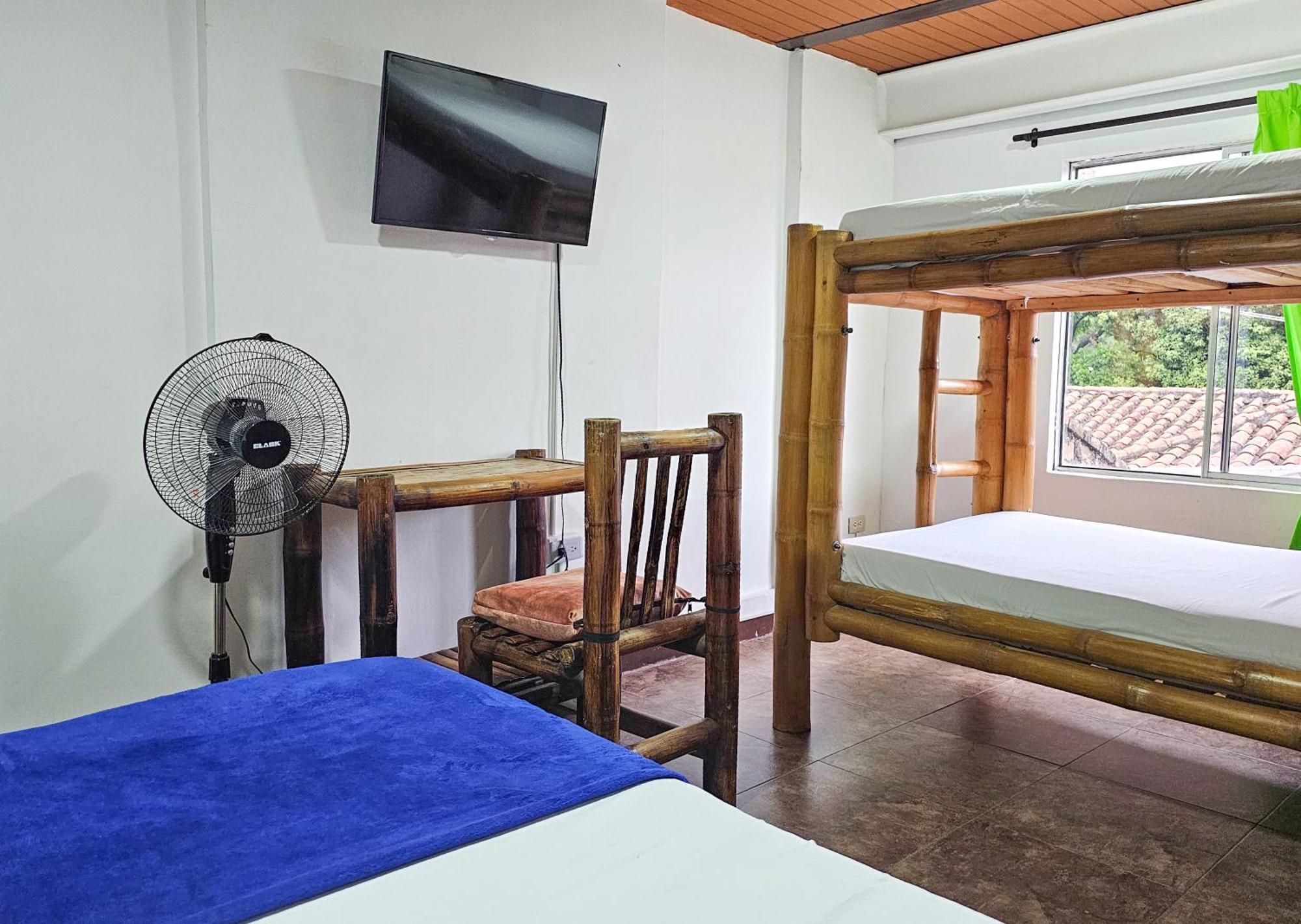 Maisant Guest house Cali