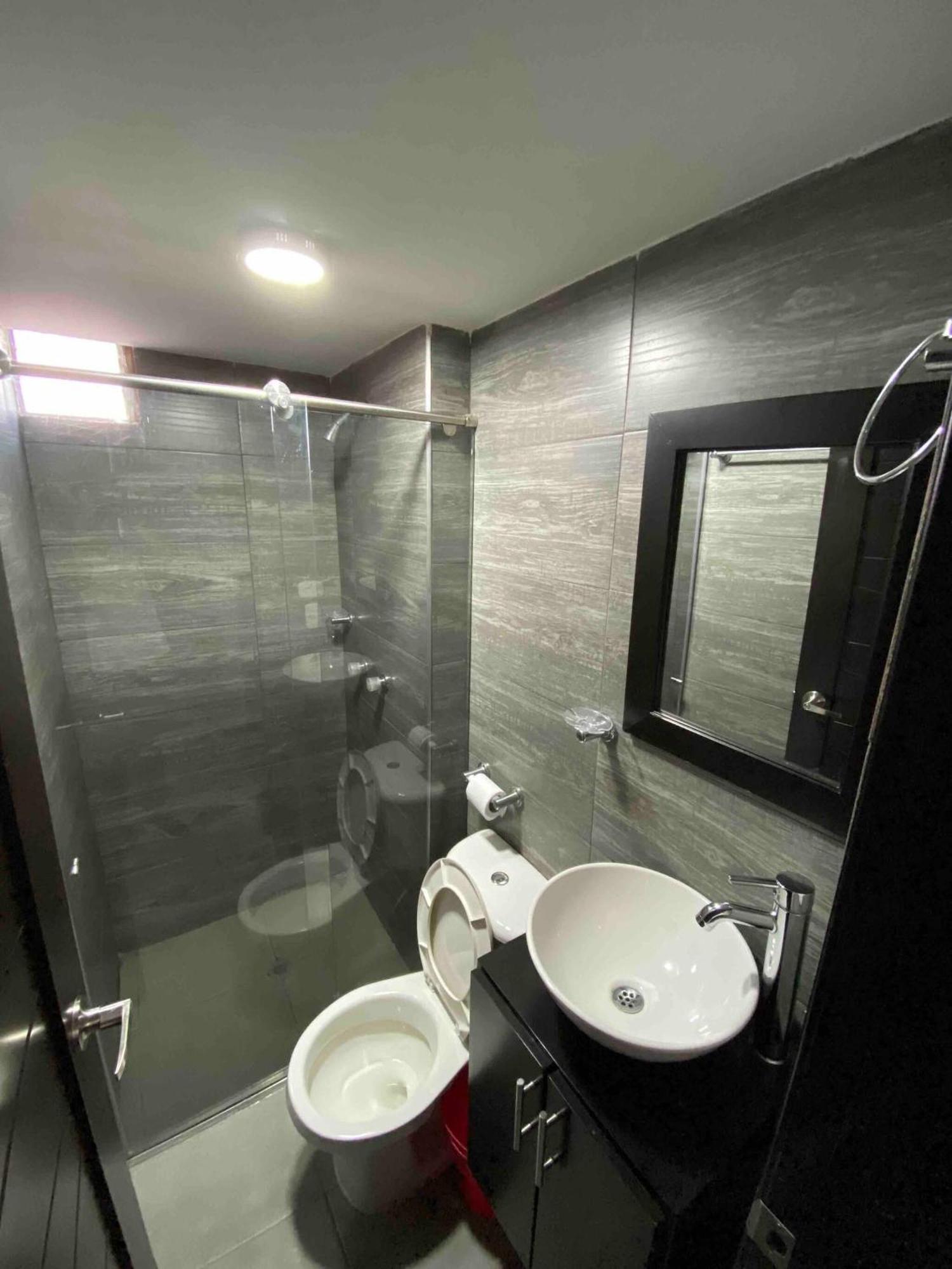 Apartamento Entire In Business Luxury Chipichape Cali