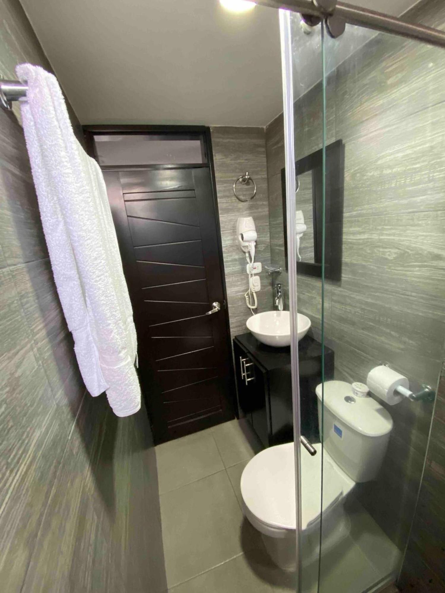 Entire In Business Luxury Chipichape * Cali