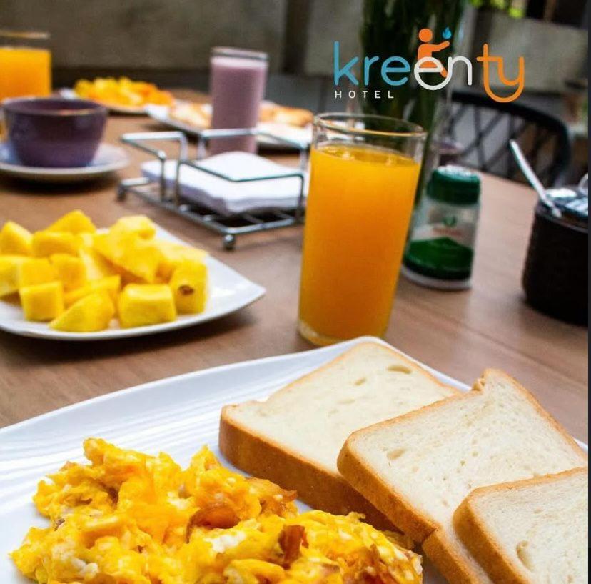 Casa Kreenty Cali