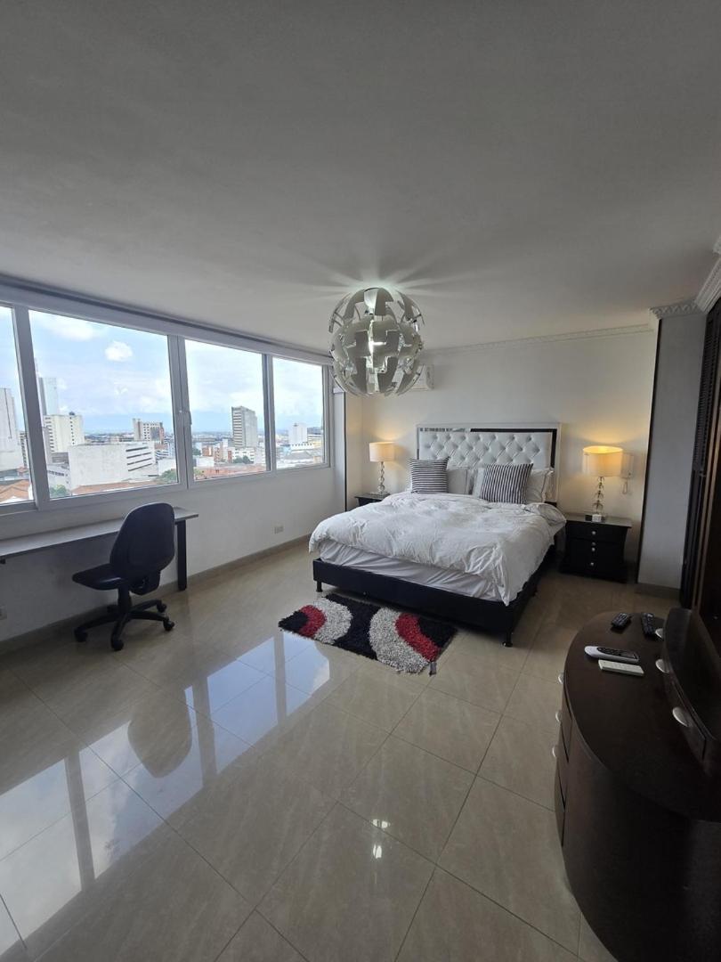 Penthouse In The Capital Of Sky Apartamento Cali