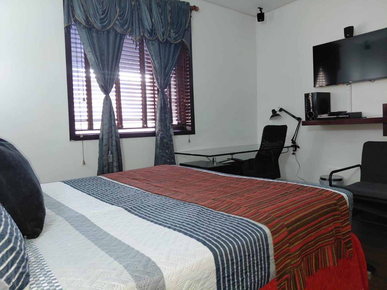 Hotel Hbcf Boutique Casa Farallones De Santiago De